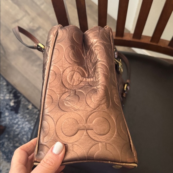 Coach Peyton Tote Satchel F24607 Metallic Bronze C Embossed Leather 2 Hang Tags - Picture 4 of 16